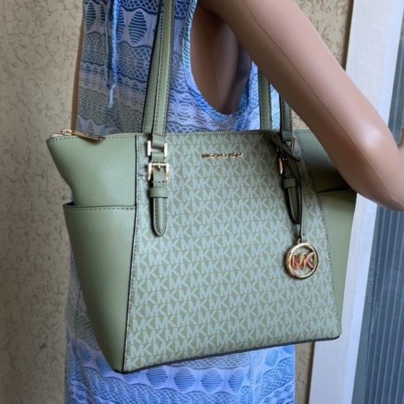 Michael Kors Charlotte Large Top Zip Tote - Picture 7 of 16